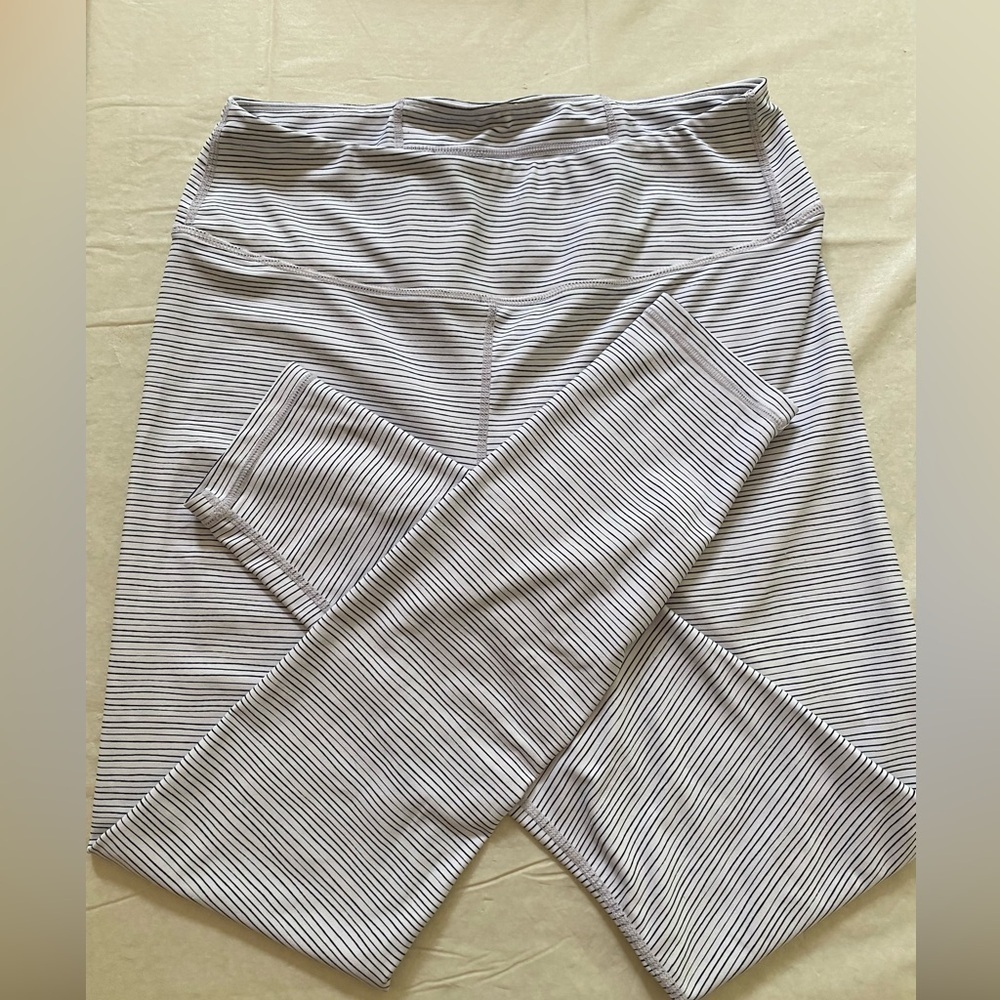 AllFenix Piper Black/White Stripe Leggings